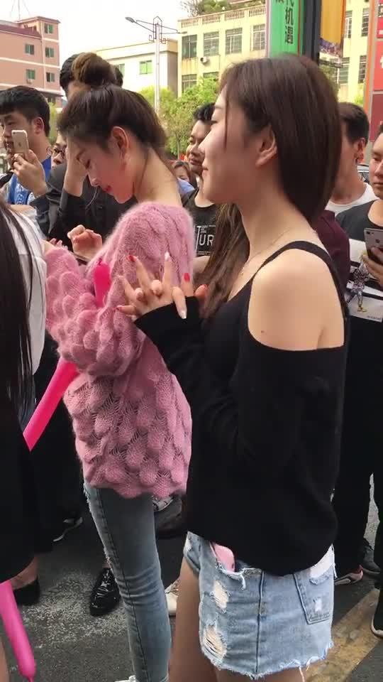 静静做个吃瓜群众